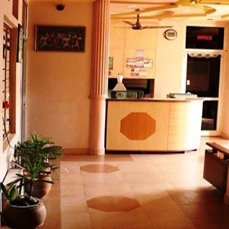 Hotel Samrat Rajasthan Hanumangarh ภายนอก รูปภาพ