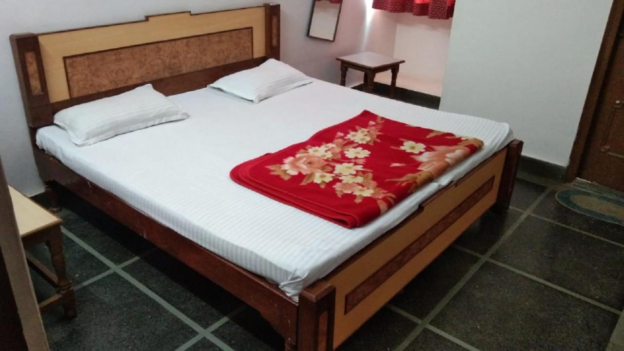 Hotel Samrat Rajasthan Hanumangarh ภายนอก รูปภาพ