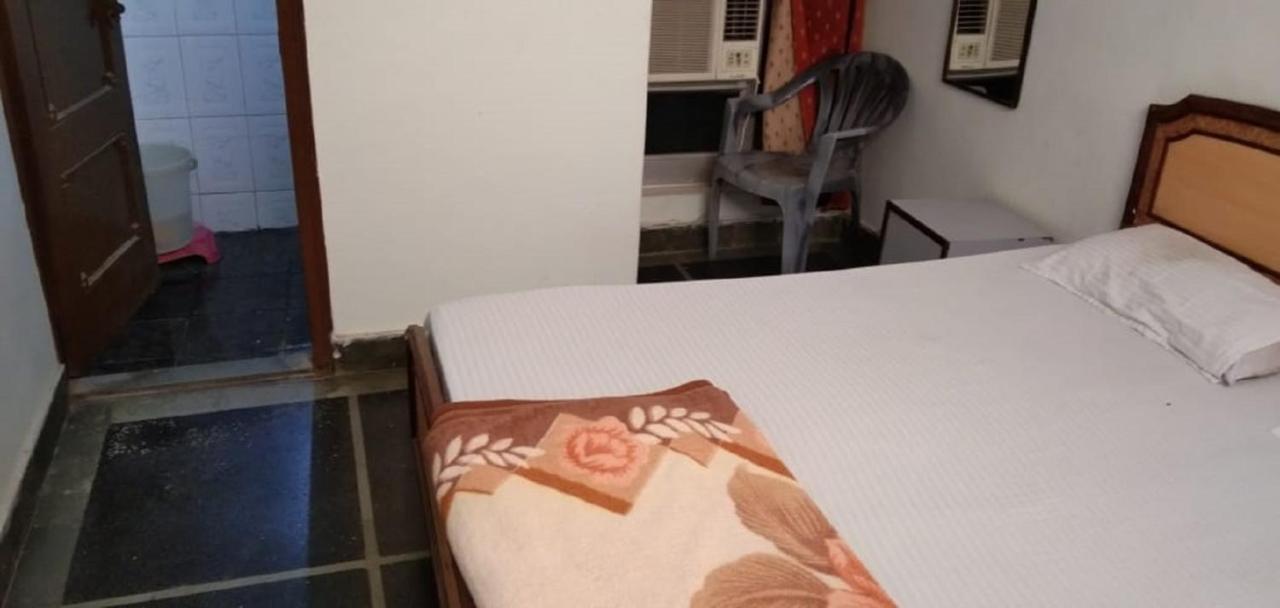 Hotel Samrat Rajasthan Hanumangarh ภายนอก รูปภาพ